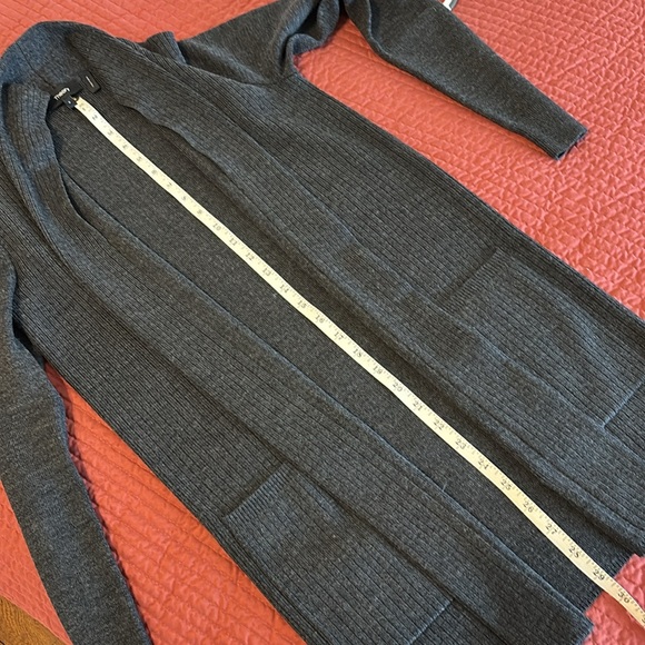 THEORY Gray Reeda R Noble Wool Blend Cardigan Sweater Top Size Petit (XS) - Picture 3 of 6